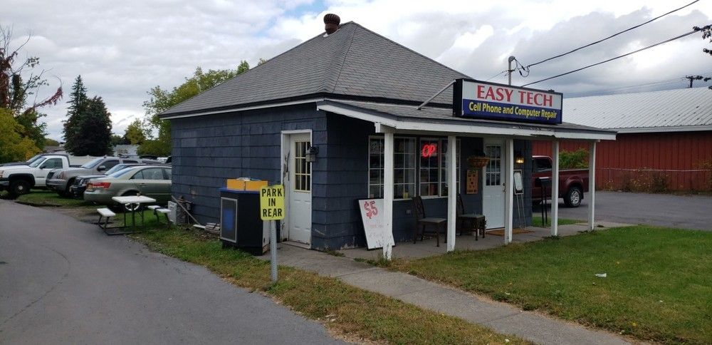 912 Arsenal St, Watertown, NY 13601